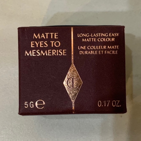 Charlotte Tilbury Other - NWT Charlotte Tilbury Matte Eyes to Mesmerise Cream Eyeshadow Diffused Black